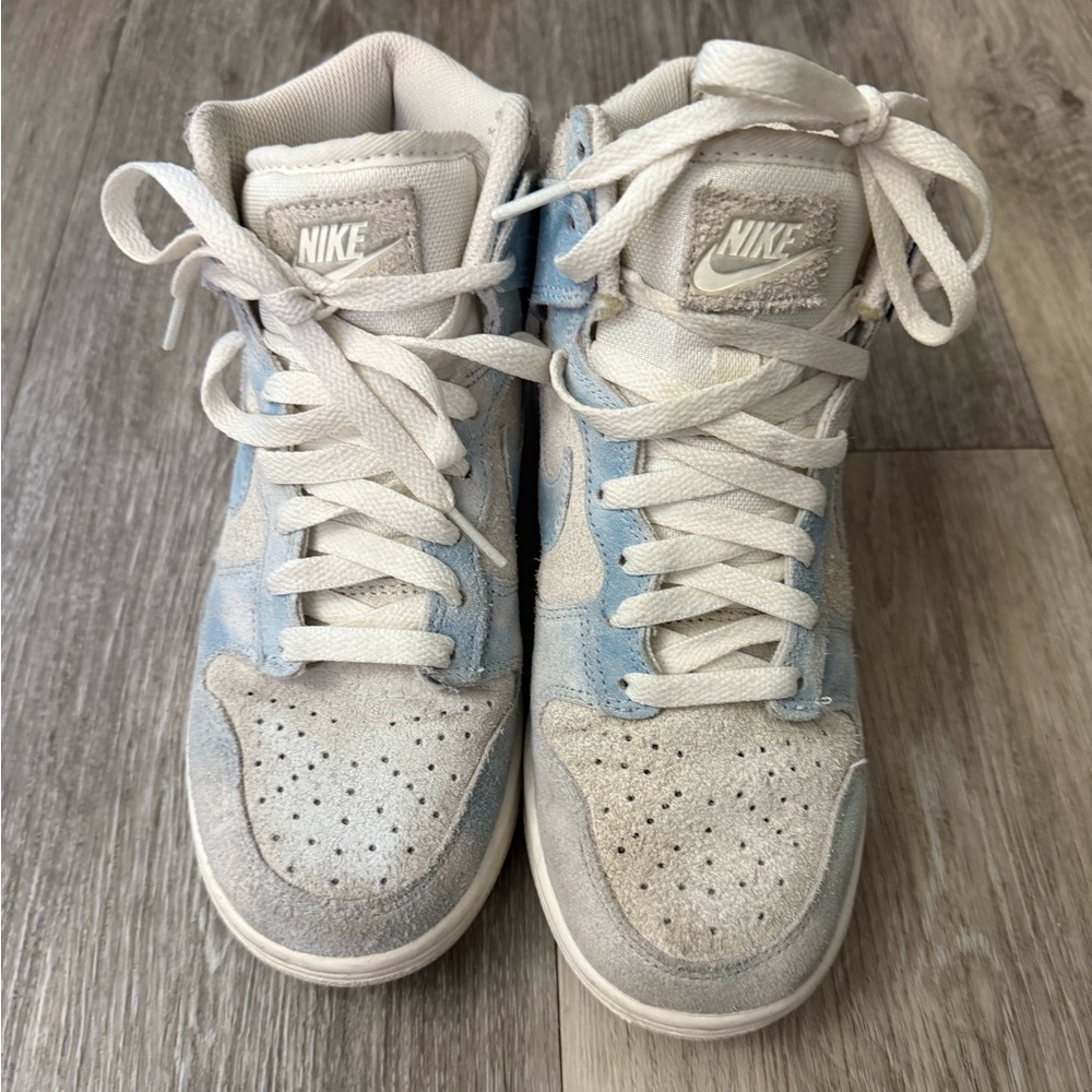 Nike Dunk High Sneakers 5.5